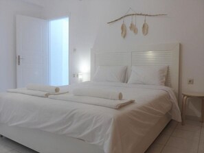 Apartamento, 2 habitaciones, accesible para personas con discapacidad, balcón | 3 dormitorios