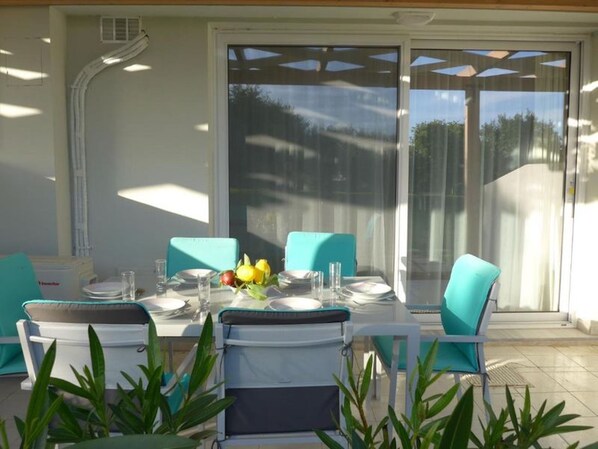 Appartamento, 2 camere da letto, accessibile ai disabili, balcone | Giardino