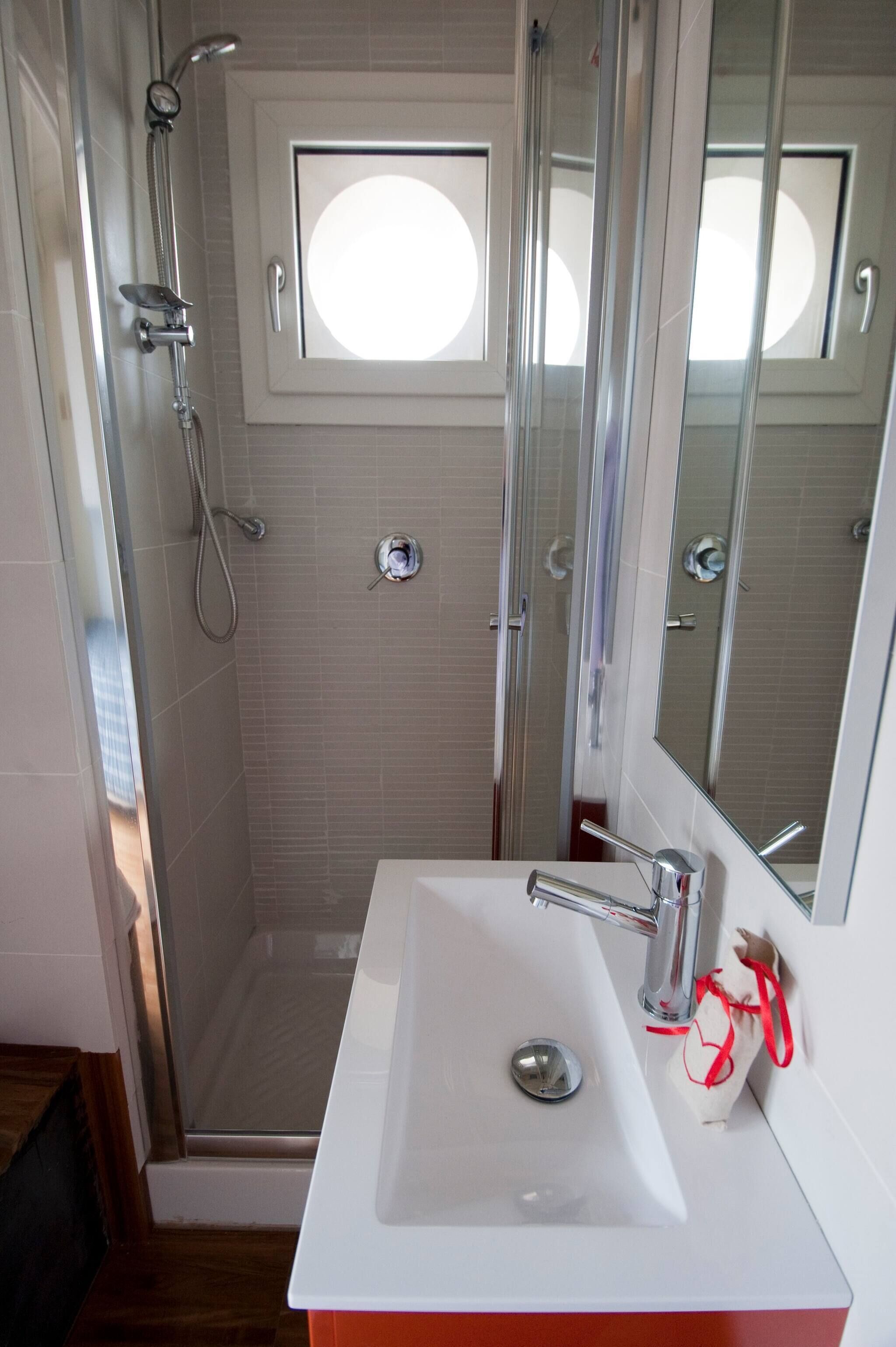 House, 1 Bedroom, Smoking, Balcony | Bathroom | Shampoo