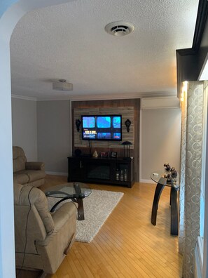 Gemeinsamer Schlafsaal, 1 Schlafzimmer, Raucher, Terrasse | Wohnzimmer