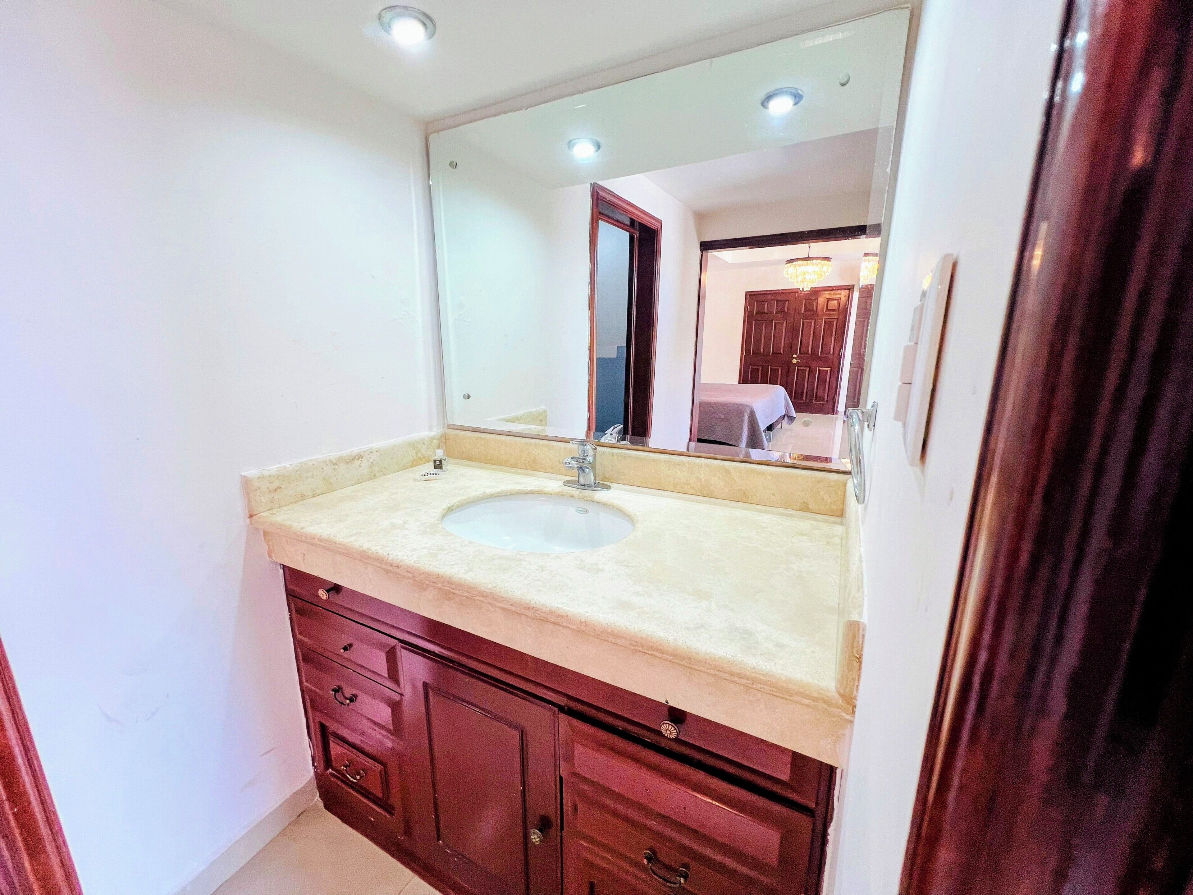 Foto - 20, Suite for 4 People