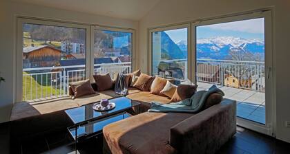 Modern and Cosy 5 Rooms Penthouse With Stunning View