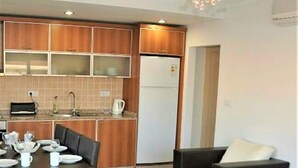 Unclassified image, 2 of 37, button - Beautiful Bright 3 Bed Home In Popular Sought After Private Gated Community (Manavgat)
