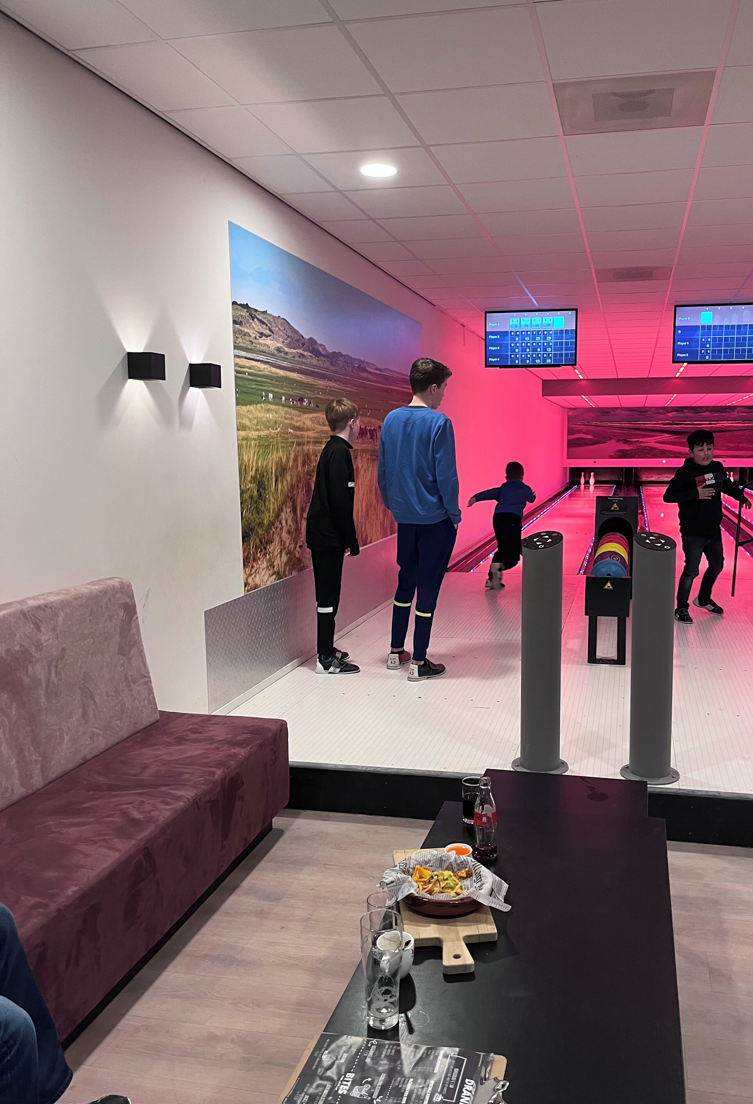 Bungalow, 2 Bedrooms, Balcony | Bahagian dalam