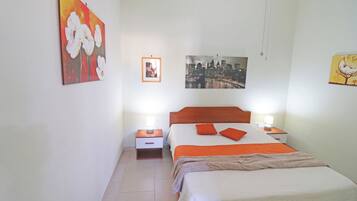House, 1 Bedroom, Balcony, City View | 2 bedrooms