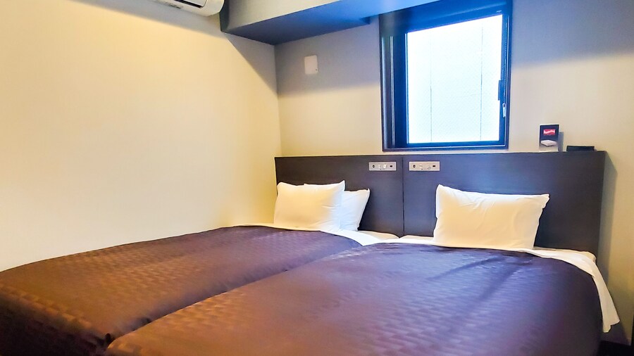 HOTEL LiVEMAX Yokohama Stadium Mae