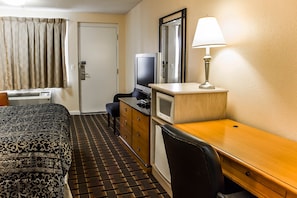 Room - Red Roof Inn Greenville, NC (Greenville)