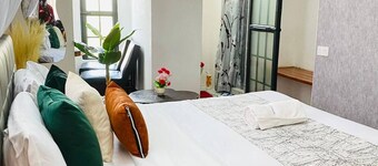 Kogelo Suites