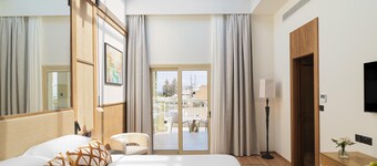 Leonardo Boutique Hotel Larnaca