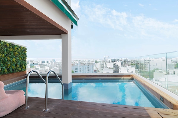 Alberca en la azotea