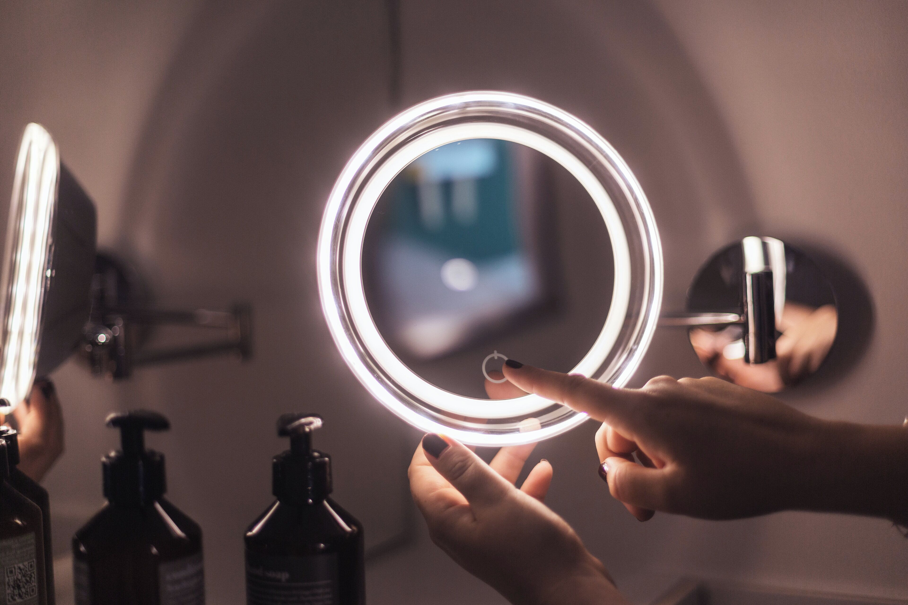 shower, towels, soap, shampoo