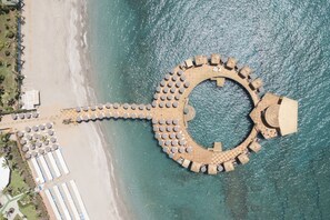 Private beach nearby, free beach shuttle, beach bar - Blue Marlin Deluxe Spa & Resort - All Inclusive (Alanya)