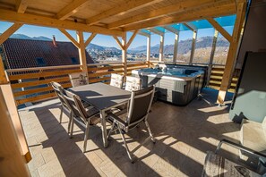 Apartment (Two bedroom apartment) | Terrace/patio