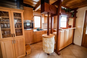 Cottage (Two bedroom country house) | Private kitchen | Fridge - Country House Mirt (Sevnica)