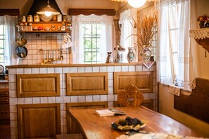 Vil·la (Two Bedrom House) | Zona de menjador de l'habitació