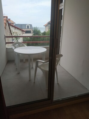 Interior - ARCACHON / la chapelle : T2 balcony, 50 m from the beach and parking lot (Arcachon)