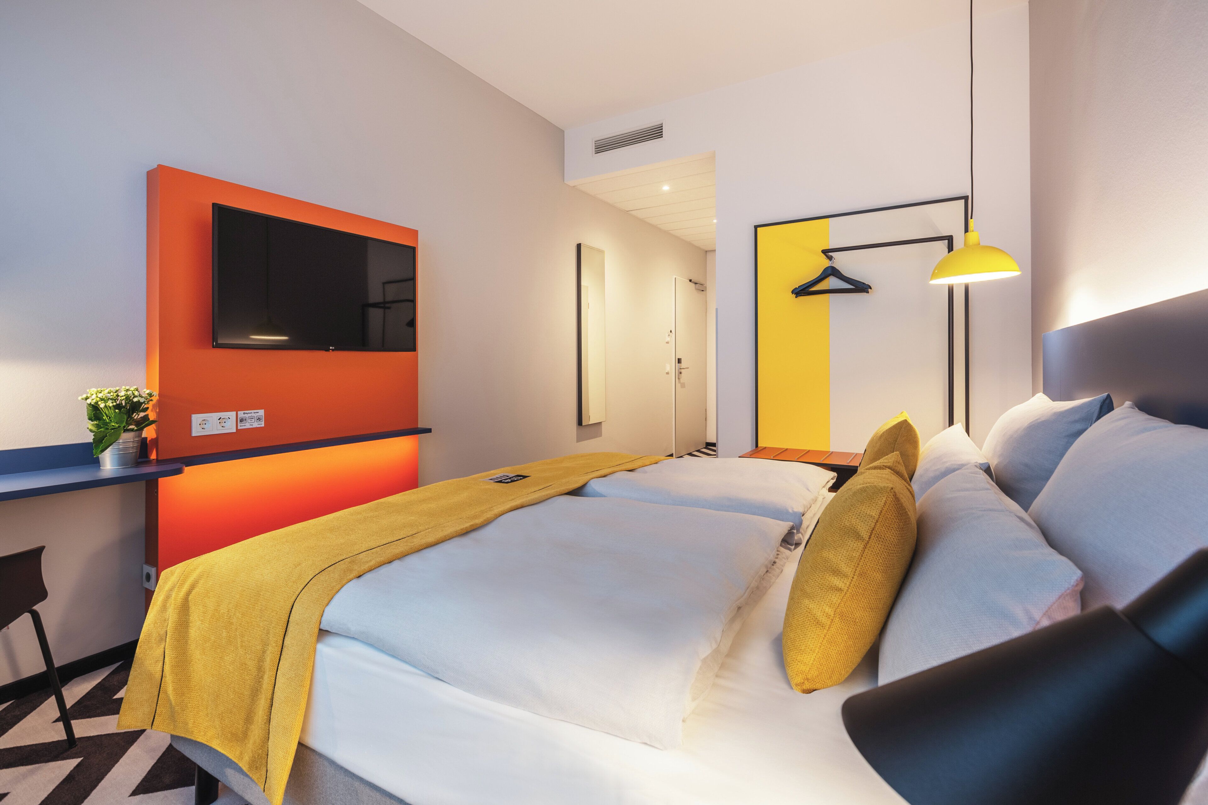 Foto - Holiday Inn - the niu, Form Stuttgart Feuerbach by IHG