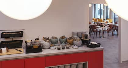 Holiday Inn - the niu, Form Stuttgart Feuerbach by IHG