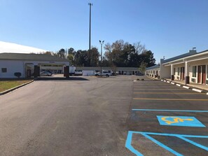 Khuôn viên nơi lưu trú