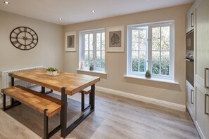 House | Dining room