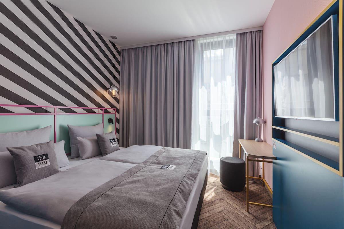 in-room safe, desk, soundproofing, free cots/infant beds