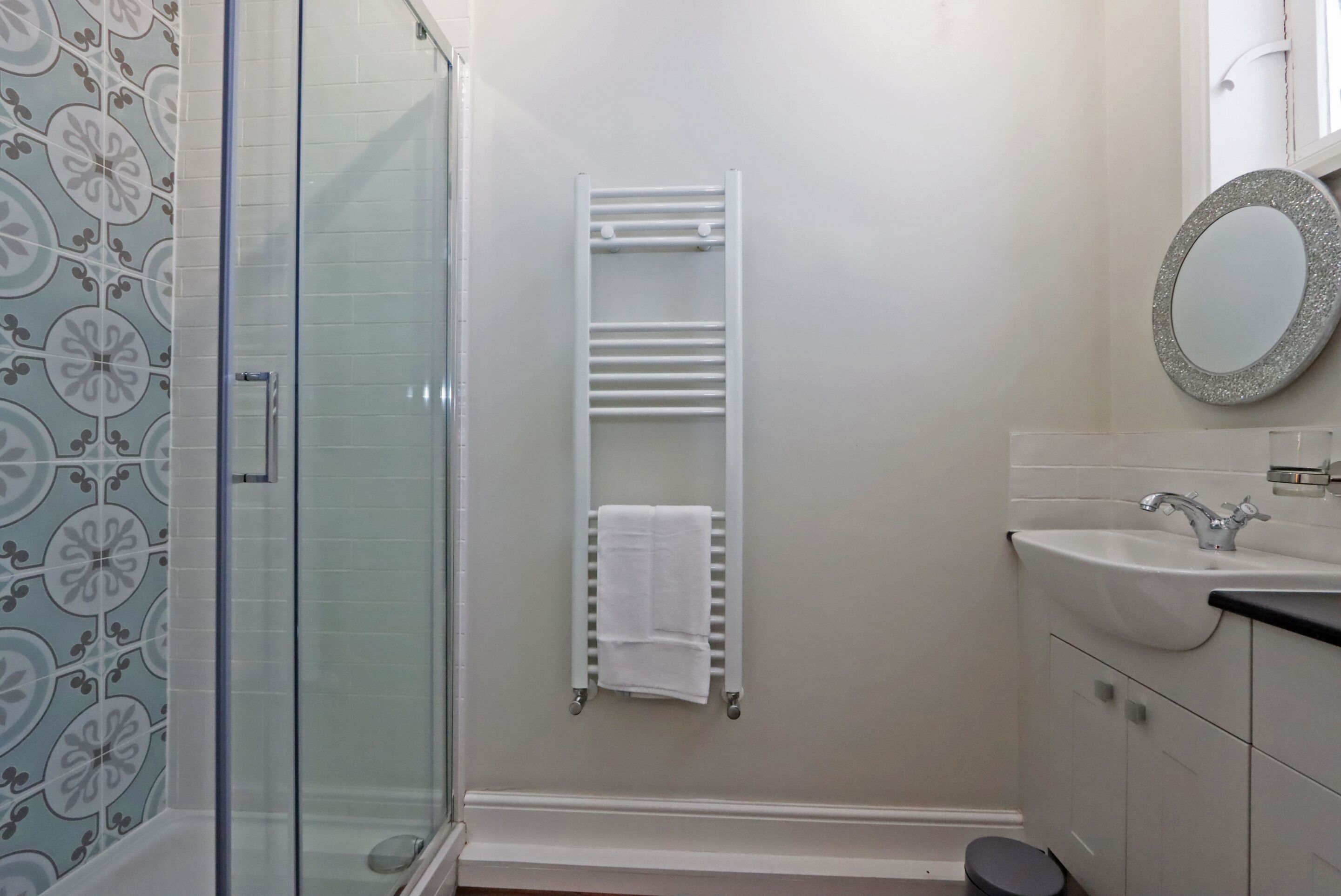 standard double room, ensuite | bathroom