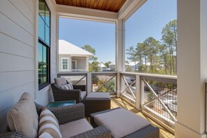 Property grounds - "Cabana Cove" 30A Home, Private Pool, Golf Cart, Blue Mountain Beach (Santa Rosa Beach)