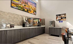 Restaurant - Surestay Plus Hotel by Best Western Tulsa East (Tulsa)