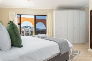 3 habitaciones y caja de seguridad en la habitación 