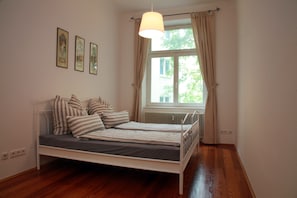 4 chambres, Wi-Fi gratuit, draps fournis