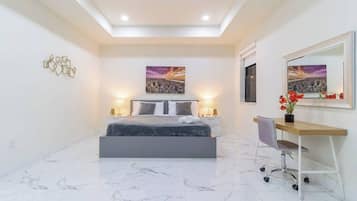 5 bedrooms, iron/ironing board, travel crib, free WiFi