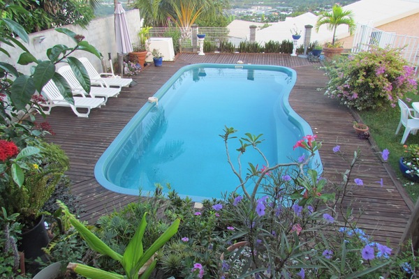 vue sur la piscine