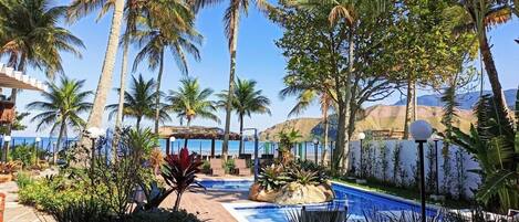 Outdoor pool, open 8:00 AM to 10:00 PM, pool loungers