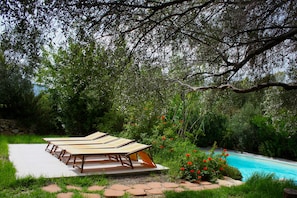 Ulkouima-allas, lämmitetty uima-allas