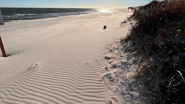 Nær stranden