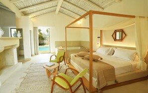 Frette Italian sheets, premium bedding, down duvets, memory-foam beds - Masseria Corte degli Aromi (Palmariggi)