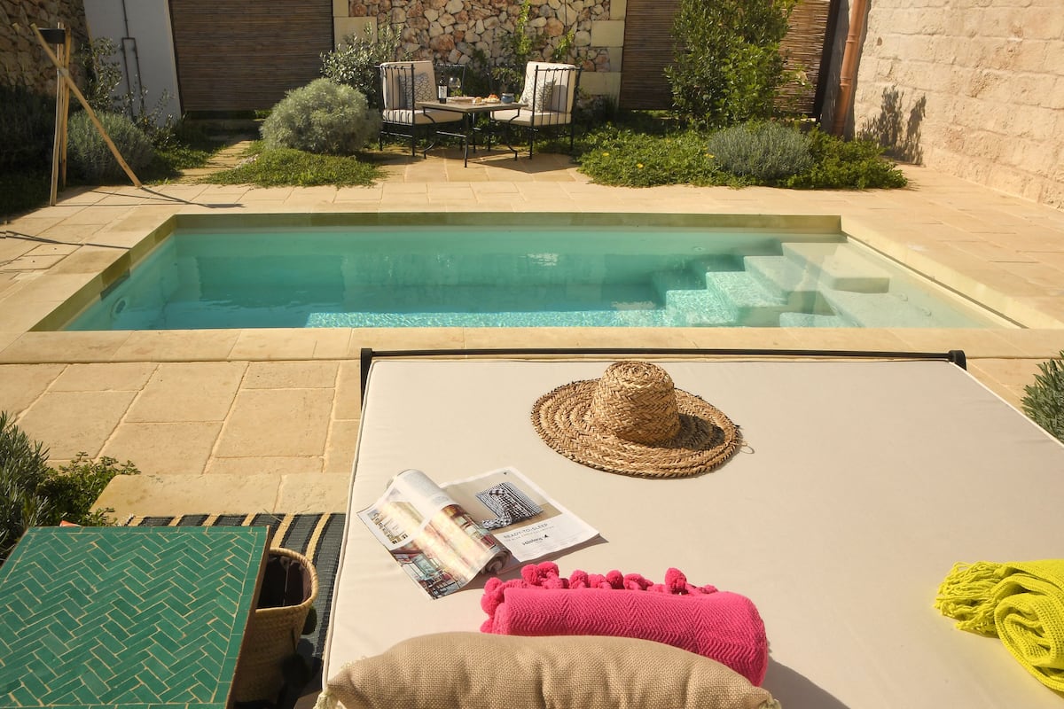 Suite Junior, piscina privata | Vasca idromassaggio privata