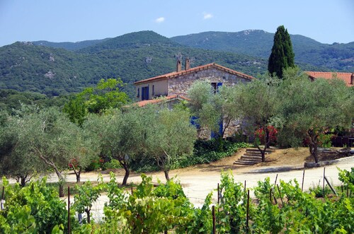 A Ficandiana, Sea 6 km, Panoramic mountain view, Garden, Wifi, Air-conditioned