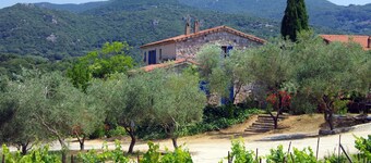 A Ficandiana, Sea 6 km, Panoramic mountain view, Garden, Wifi, Air-conditioned