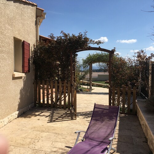 Les Cèdres, comfortable 89m2 apartment, ideal for 5 people, shared pool 