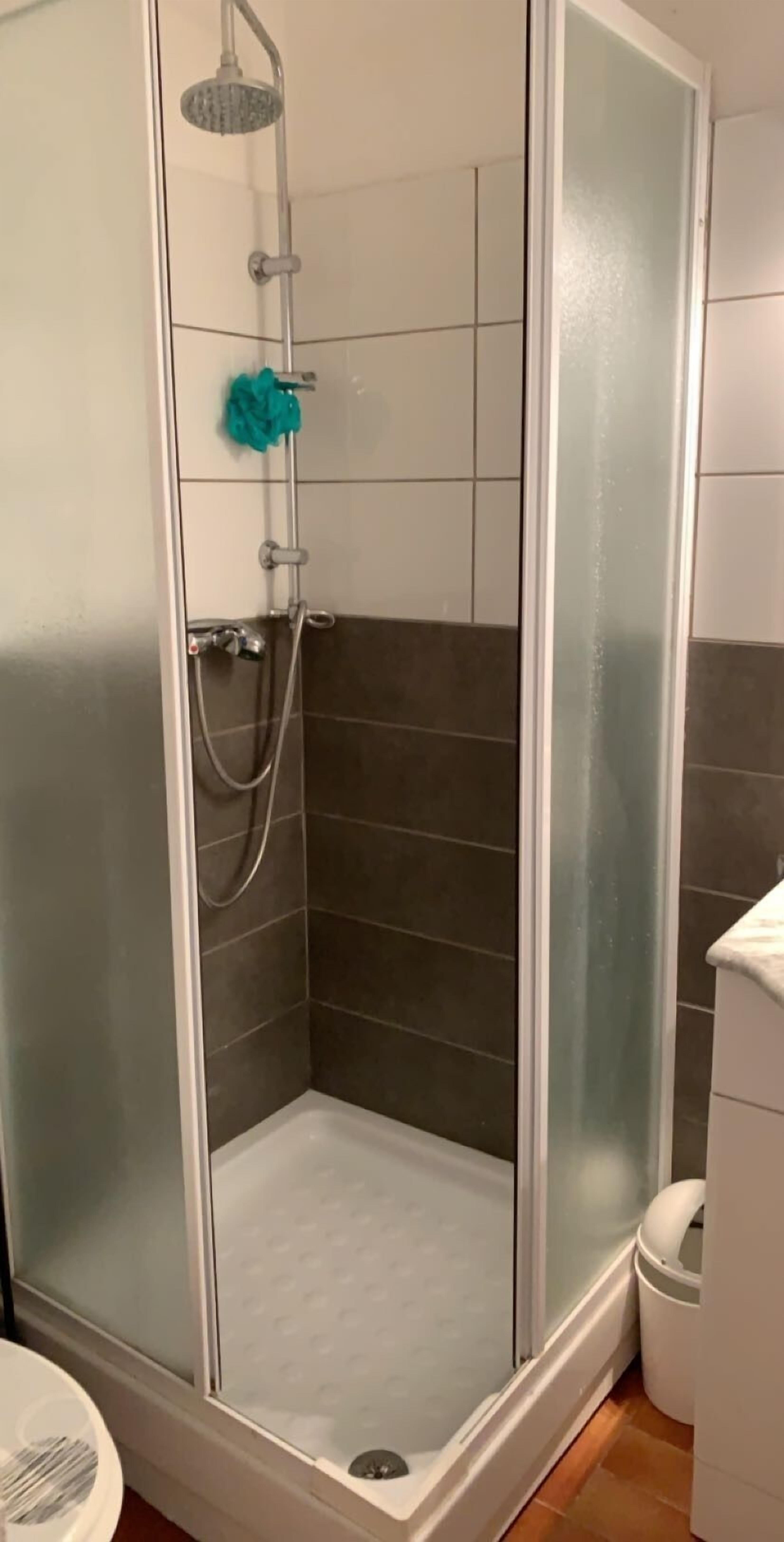 Shower, toilet paper