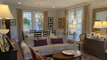 Smart TV, fireplace, computer monitors, printers