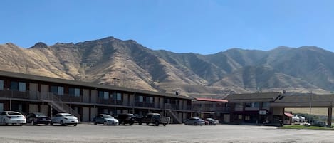 Fachada de la propiedad