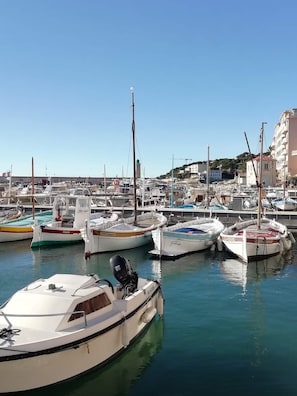Marina