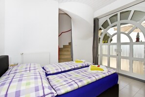 Apartment, Multiple Beds | 3 bedrooms, iron/ironing board, free WiFi, bed sheets
