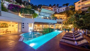 Piscina externa