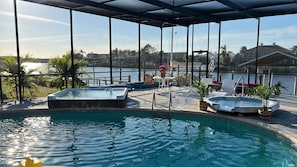 Piscina externa