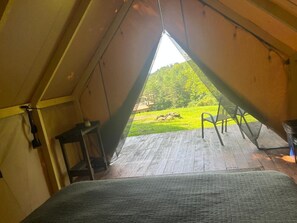 1 bedroom, desk, free WiFi, bed sheets