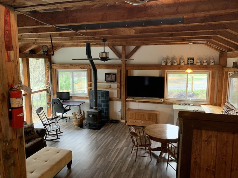 Base Camp Glamping @ Wedding Hill - Vermont
