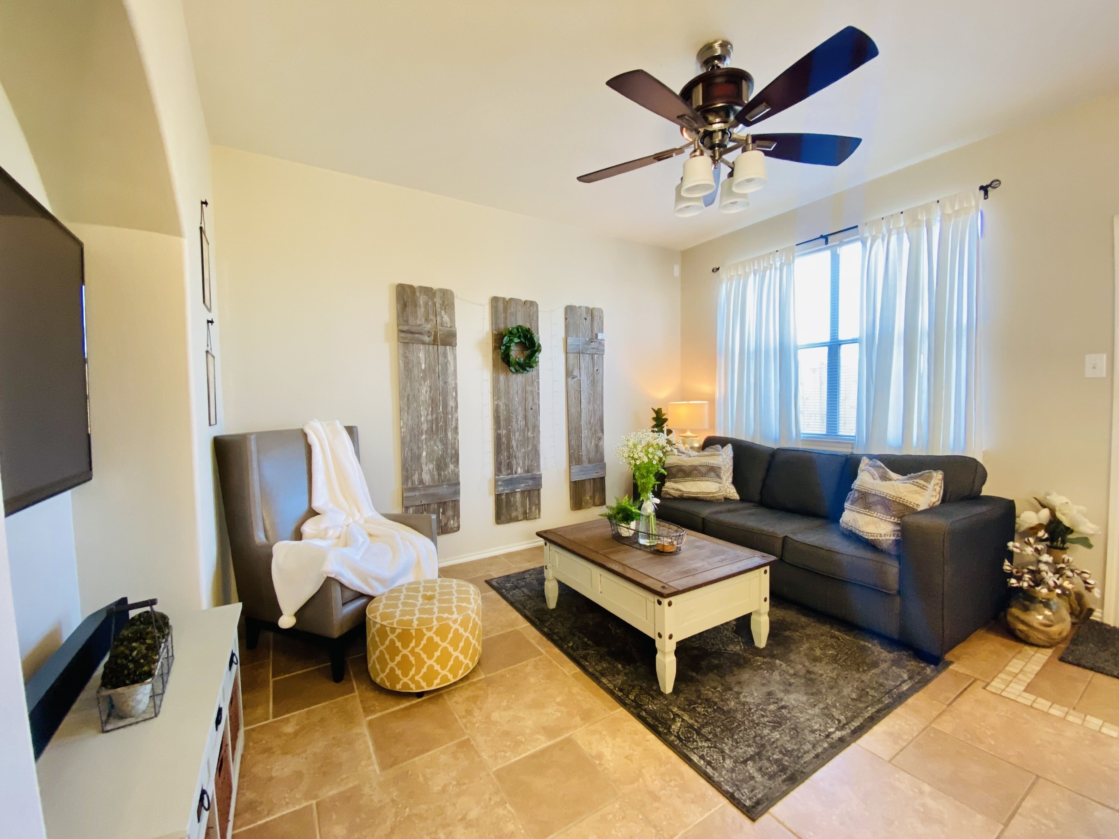 Beautiful home close to Med Cntr, Dwntwn & NRG Stadium